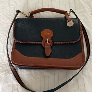 Vintage Dooney & Bourke leather handbag